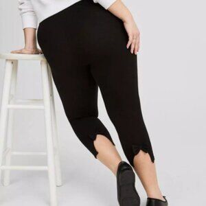 Torrid Crop Ankle Bow Legging - Black (4X)